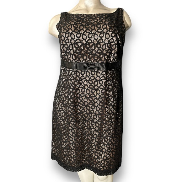 JESSICA HOWARD Black Lace Tan Bow Waist Boat Neck Knee Length Formal Dress 20 - Picture 1 of 8